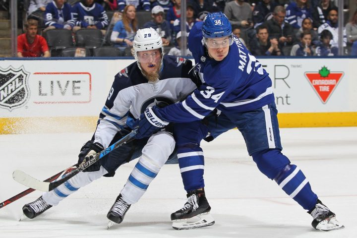 Matthews' and Laine battle for position