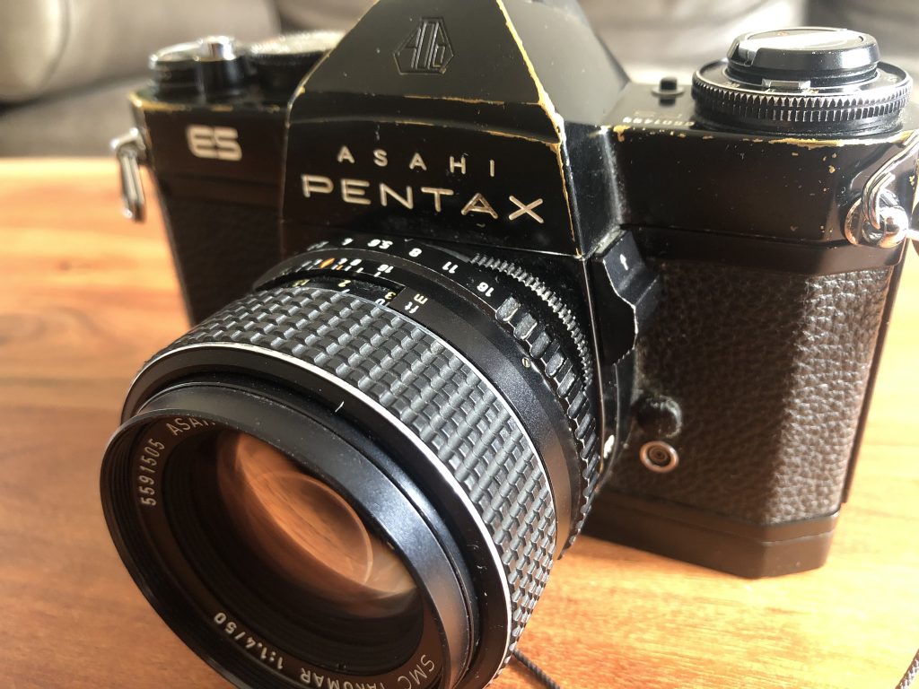 A picture of a Pentax Asahi ES camera from 1973. 